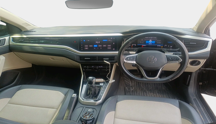2024 Volkswagen VIRTUS Topline 1.0 TSI MT (Electric Seats), Petrol, Manual, 25,406 km, interior