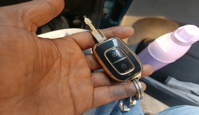 2020 Renault Kwid RXL, Petrol, Manual, 22,000 km, interior