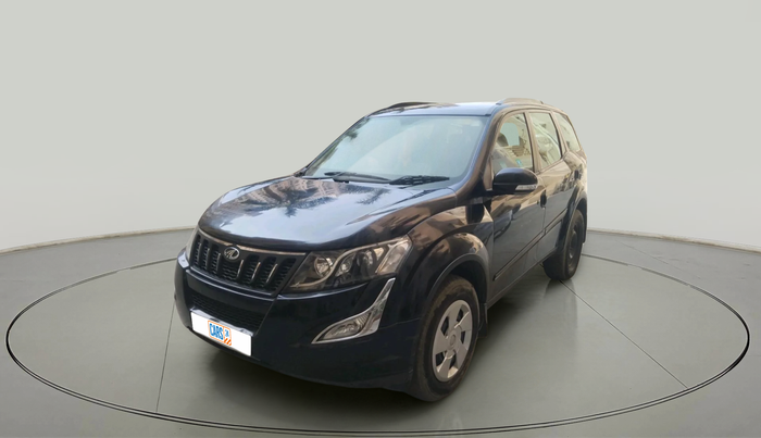 2016 Mahindra XUV500 W6 AT, Diesel, Automatic, 85,332 km, exterior