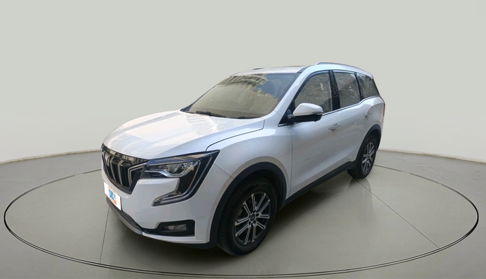 2025 Mahindra XUV700 AX 7 LUXURY P AT 7 STR, Petrol, Automatic, 109 km, exterior