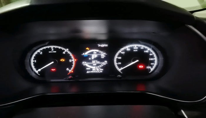 2022 Tata Harrier XTA 2.0L KRYOTEC PLUS, Diesel, Automatic, 35,767 km, interior