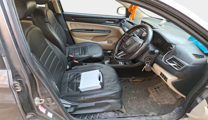 2018 Honda Amaze 1.2L I-VTEC S, Petrol, Manual, 1,10,035 km, interior