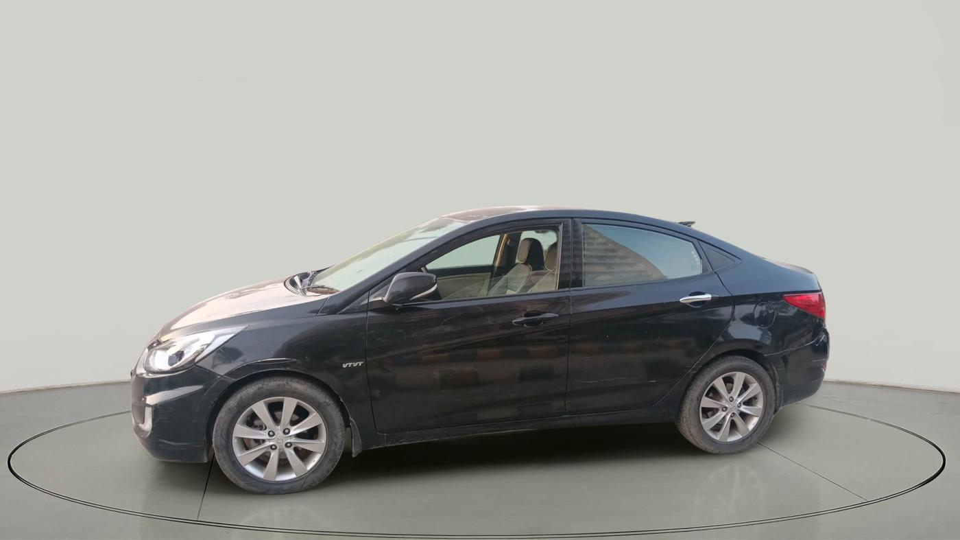 2013 Hyundai Verna FLUIDIC 1.6 VTVT SX, Petrol, Manual, 1,56,664 km, exterior