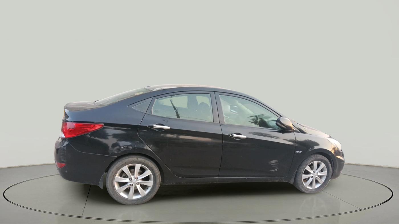 2013 Hyundai Verna FLUIDIC 1.6 VTVT SX, Petrol, Manual, 1,56,664 km, exterior