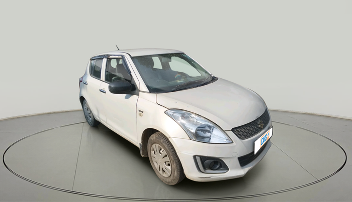 2017 Maruti Swift LXI (O), Petrol, Manual, 57,096 km, exterior