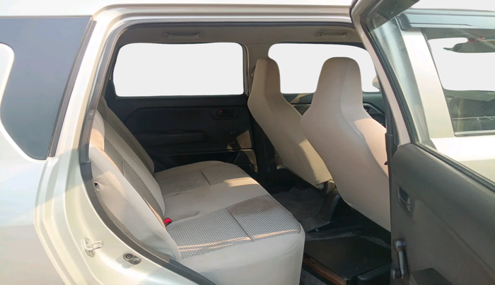 2021 Maruti New Wagon-R LXI CNG (O) 1.0, Petrol, Manual, 1,01,503 km, interior
