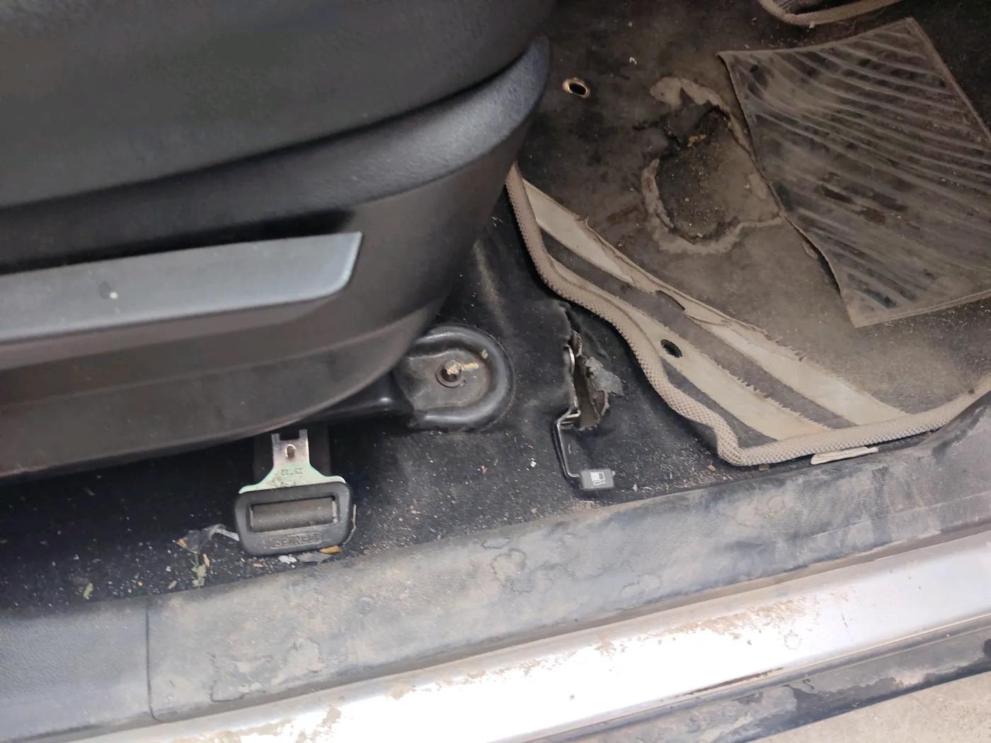 2018 Mahindra KUV 100 NXT K8 P 6 STR, Petrol, Manual, 94,644 km, interior