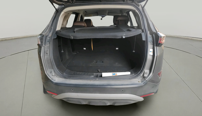 2019 Tata Harrier XZ 2.0L, Diesel, Manual, 71,109 km, exterior
