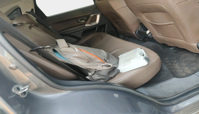2019 Tata Harrier XZ 2.0L, Diesel, Manual, 71,109 km, interior