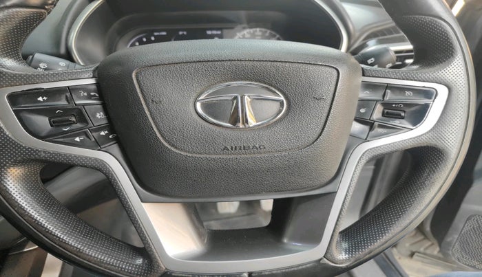2019 Tata Harrier XZ 2.0L, Diesel, Manual, 71,109 km, interior