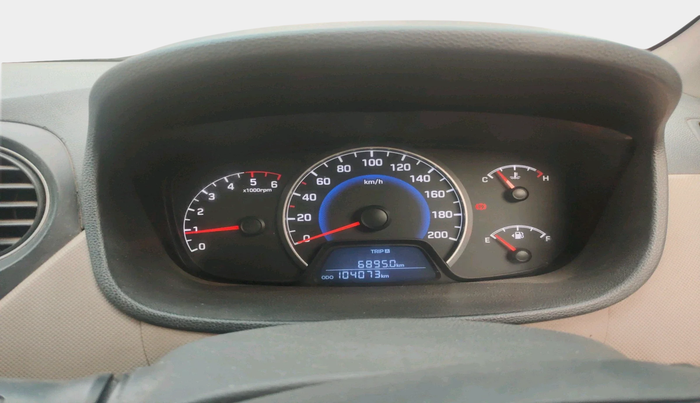 2017 Hyundai Grand i10 SPORTZ 1.1 CRDI, Diesel, Manual, 1,04,073 km, interior