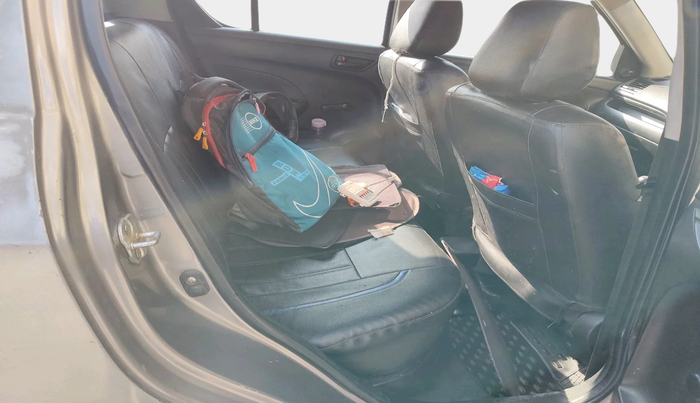 2013 Maruti Swift LXI, Petrol, Manual, 1,29,022 km, interior