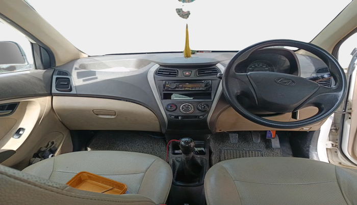 2017 Hyundai Eon ERA +, Petrol, Manual, 1,11,547 km, interior