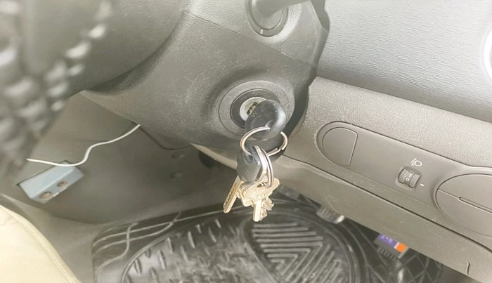 2012 Hyundai i10 MAGNA 1.2, Petrol, Manual, 72,007 km, interior