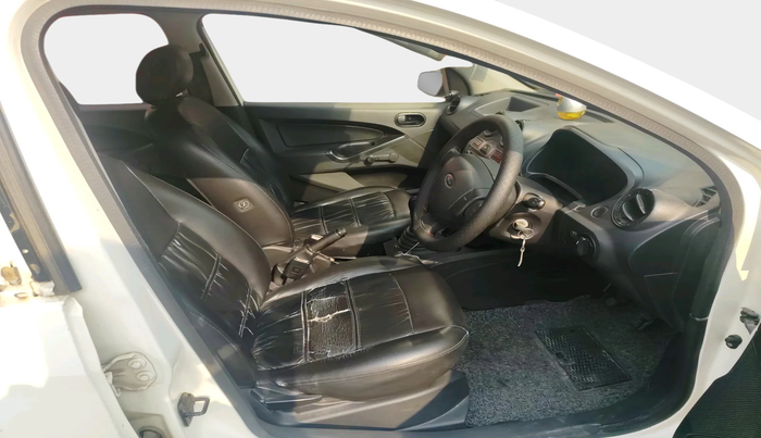 2012 Ford Figo LXI 1.2 PETROL, Petrol, Manual, 85,963 km, interior