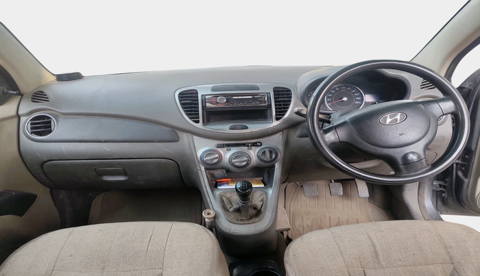 2011 Hyundai i10 MAGNA 1.1, CNG, Manual, 1,69,288 km, interior