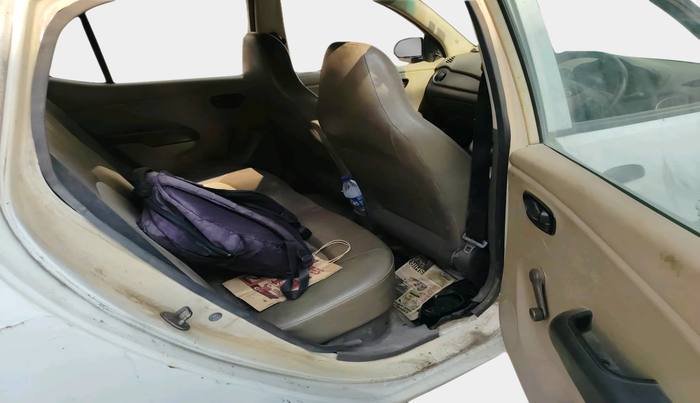 2011 Hyundai i10 ERA 1.1, Petrol, Manual, 85,132 km, interior