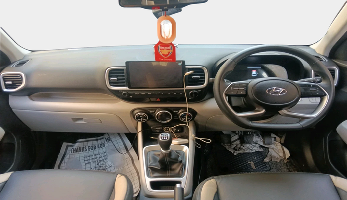 2024 Hyundai VENUE SX 1.2 PETROL, Petrol, Manual, 14,034 km, interior