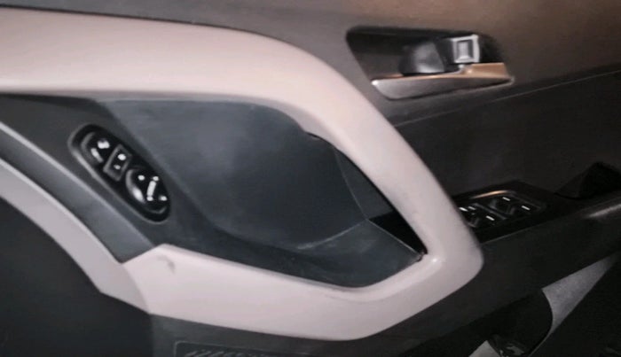 2016 Hyundai Creta SX PLUS AT 1.6 DIESEL, Diesel, Automatic, 1,05,239 km, interior