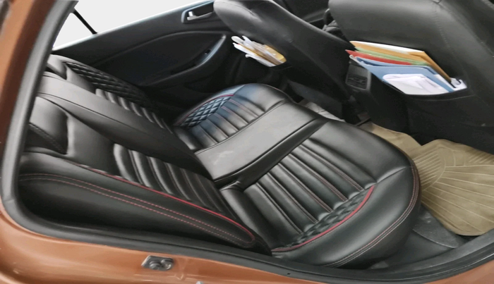 2015 Hyundai i20 Active 1.2 BASE, Petrol, Manual, 2,00,492 km, interior