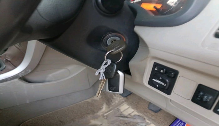 2011 Toyota Corolla Altis G PETROL, Petrol, Manual, 63,975 km, interior