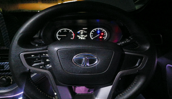 2021 Tata Safari XMA, Diesel, Automatic, 1,39,684 km, interior