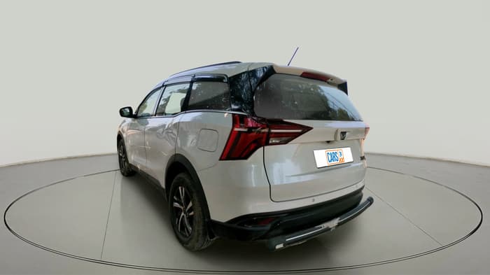 2023 Mahindra XUV700 MX D MT 5 STR, Diesel, Manual, 35,458 km, exterior