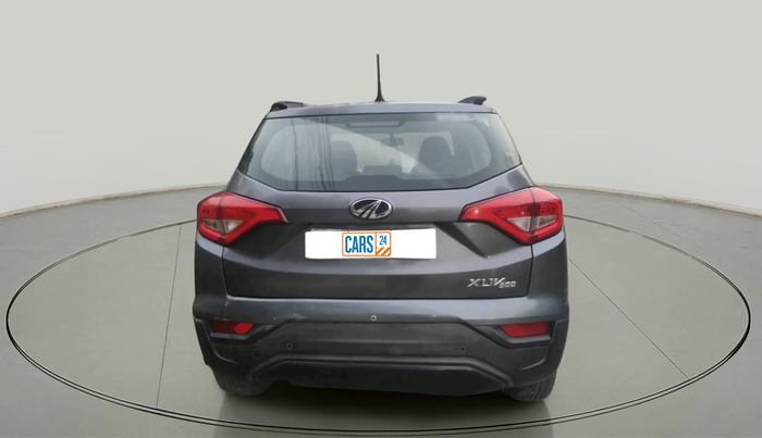 2021 Mahindra XUV300 W6 1.2 PETROL, Petrol, Manual, 1,09,729 km, exterior