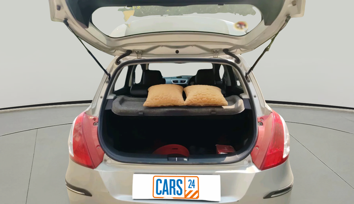 2014 Maruti Swift VXI, Petrol, Manual, 49,509 km, exterior