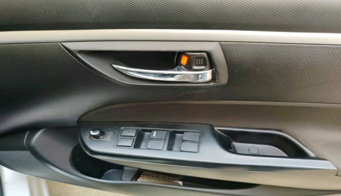 2014 Maruti Swift VXI, Petrol, Manual, 49,509 km, interior