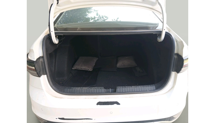 2023 Volkswagen VIRTUS TOPLINE TSI 1.0 AT, Petrol, Automatic, 45,489 km, exterior