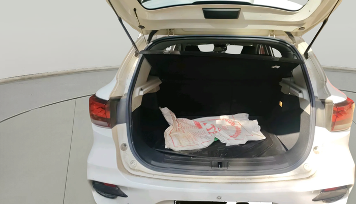 2022 MG ASTOR SHARP 1.5 CVT, Petrol, Automatic, 71,826 km, exterior