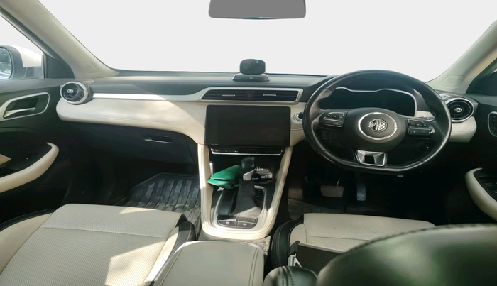 2022 MG ASTOR SHARP 1.5 CVT, Petrol, Automatic, 71,826 km, interior