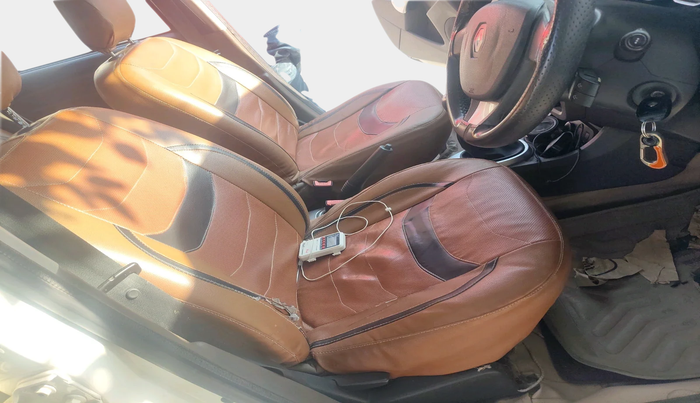 2017 Renault Duster RXL PETROL, Petrol, Manual, 1,70,101 km, interior