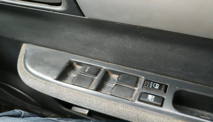 2011 Maruti Swift Dzire VXI, Petrol, Manual, 46,577 km, interior