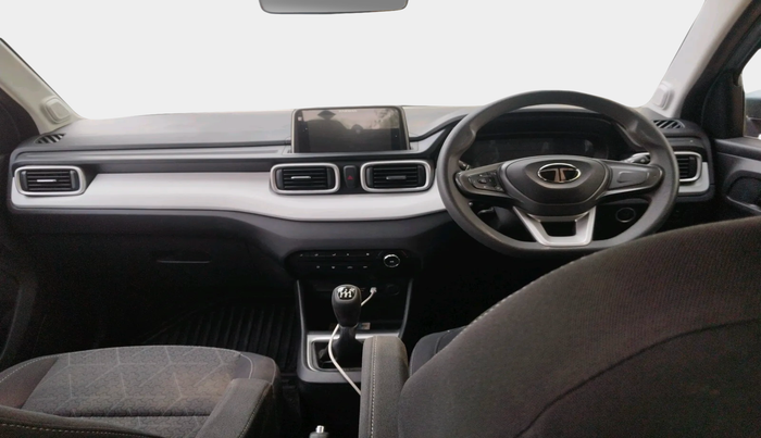 2024 Tata PUNCH ACCOMPLISHED DAZZLE SUNROOF CNG MT, Petrol, Manual, 23,861 km, interior