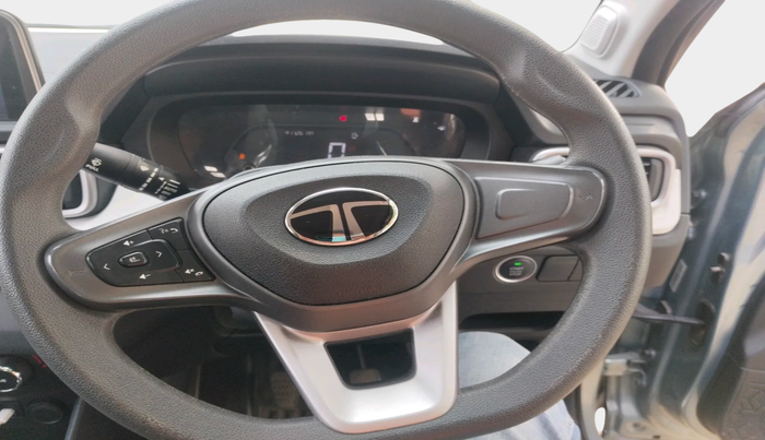 2024 Tata PUNCH ACCOMPLISHED DAZZLE SUNROOF CNG MT, Petrol, Manual, 23,861 km, interior