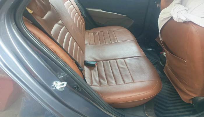 2017 Hyundai Grand i10 MAGNA 1.2 KAPPA VTVT, CNG, Manual, 72,081 km, interior