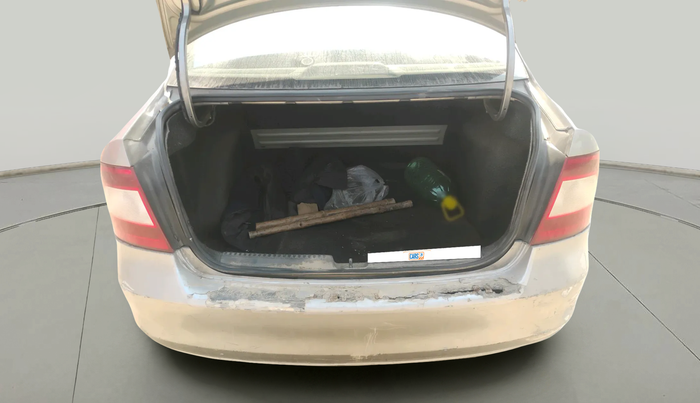 2011 Skoda Rapid AMBITION 1.6 MPI MT, Petrol, Manual, 71,080 km, exterior