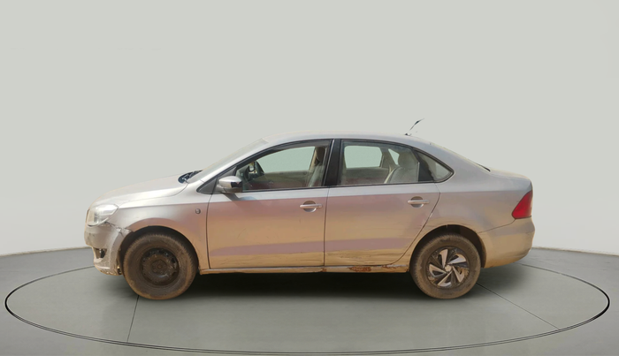 2011 Skoda Rapid AMBITION 1.6 MPI MT, Petrol, Manual, 71,080 km, exterior