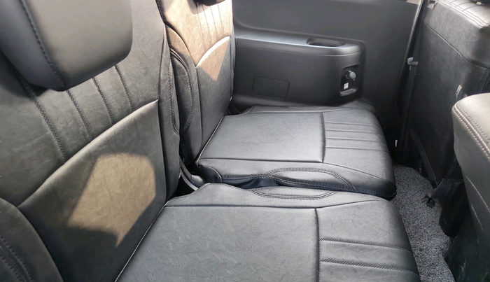 2022 Maruti XL6 ZETA MT, Petrol, Manual, 51,994 km, interior