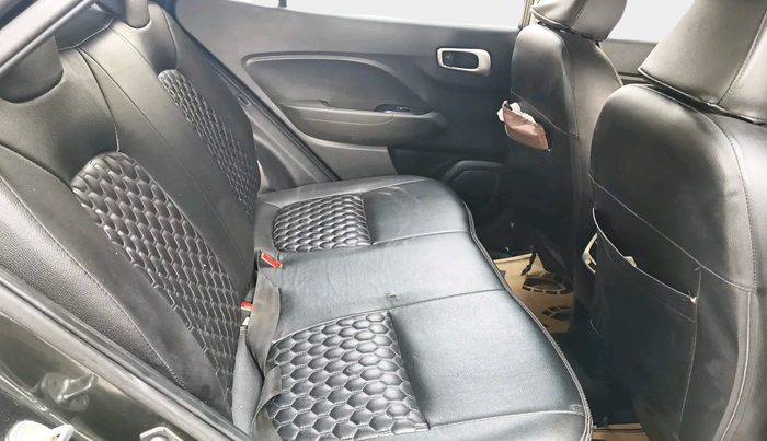 2019 Hyundai VENUE S 1.2, Petrol, Manual, 68,458 km, interior