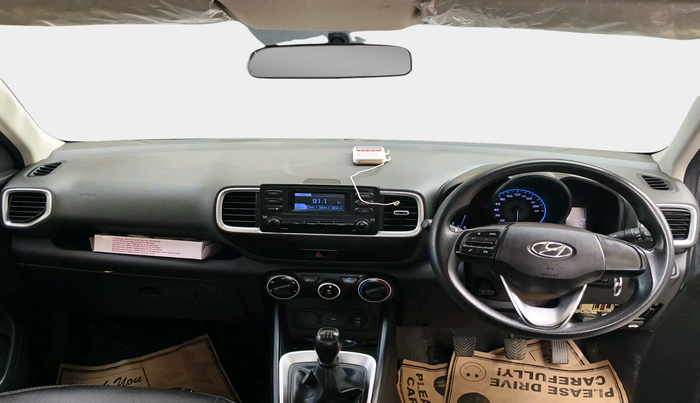 2019 Hyundai VENUE S 1.2, Petrol, Manual, 68,458 km, interior