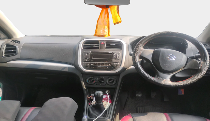 2021 Maruti Vitara Brezza LXI, Petrol, Manual, 94,921 km, interior