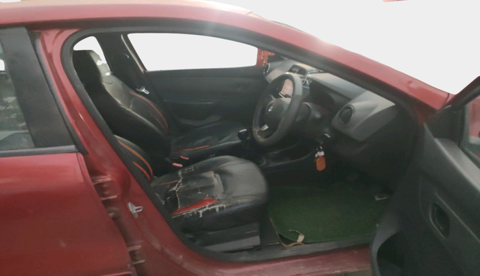 2016 Renault Kwid RXT 0.8, Petrol, Manual, 1,13,700 km, interior