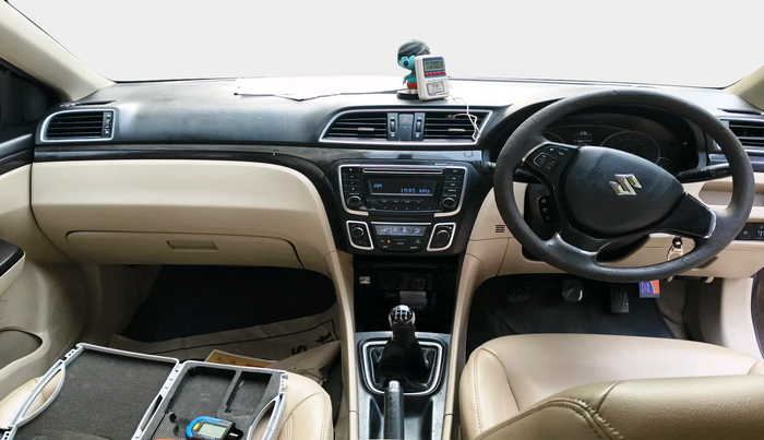 2017 Maruti Ciaz DELTA DIESEL 1.3, Diesel, Manual, 2,32,420 km, interior