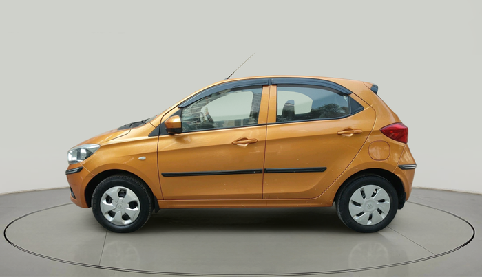 2017 Tata Tiago XT PETROL, Petrol, Manual, 40,101 km, exterior