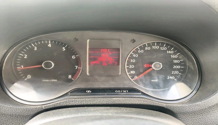 2011 Volkswagen Polo COMFORTLINE 1.2L PETROL, Petrol, Manual, 1,26,679 km, interior