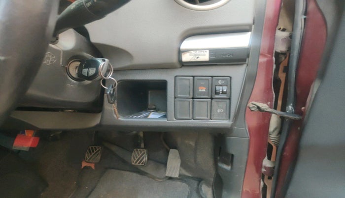 2011 Maruti Wagon R 1.0 VXI, Petrol, Manual, 42,624 km, interior