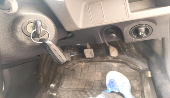 2011 Toyota Etios G, Petrol, Manual, 2,00,000 km, interior